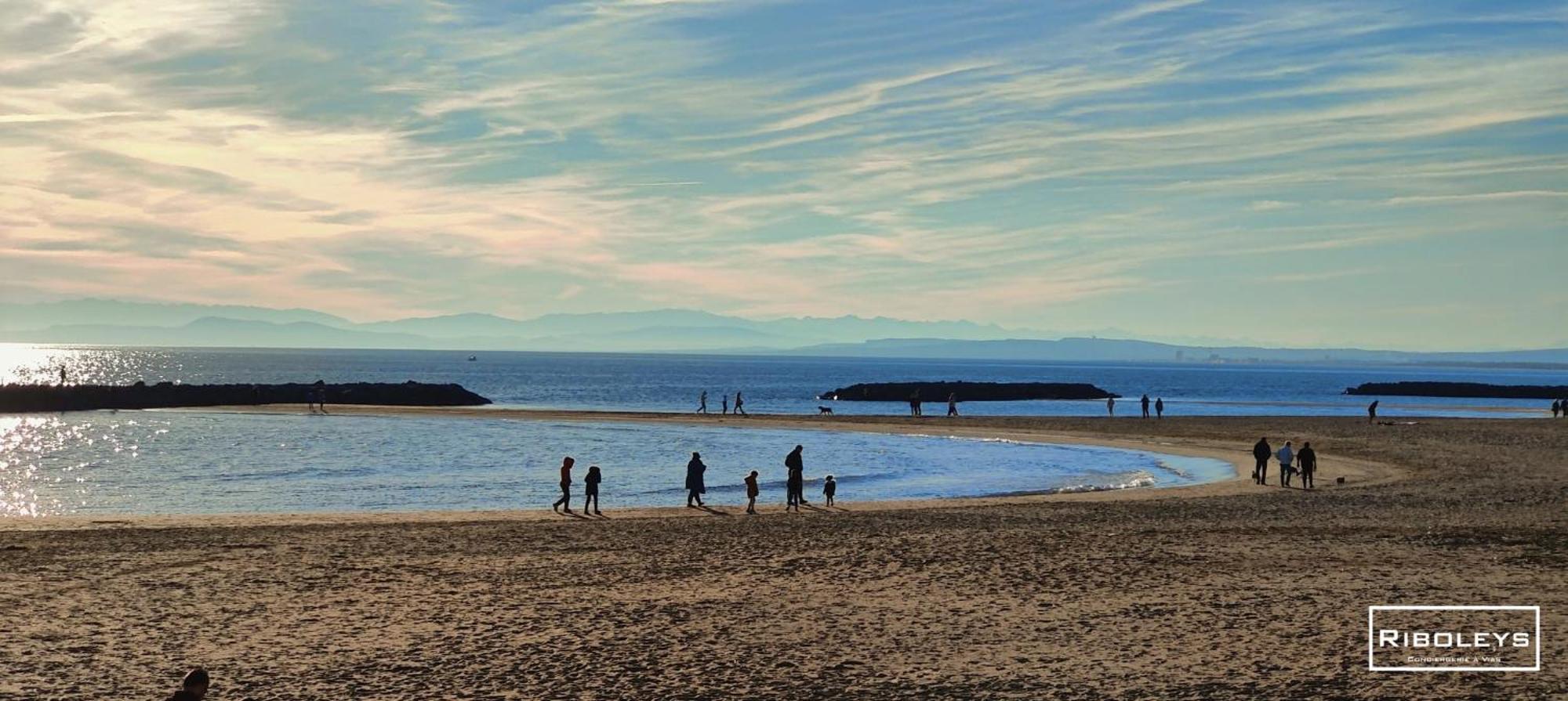 Grand T3 Neuf Climatise Avec Wifi A 100M De La Plage Vias Exteriör bild